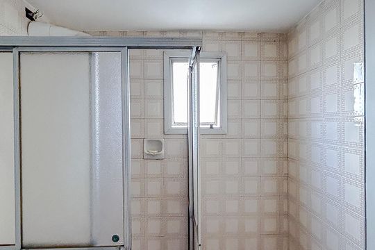 Banheiro de apartamento para alugar com 1 quarto, 48m² em Vila Gomes Cardim, São Paulo