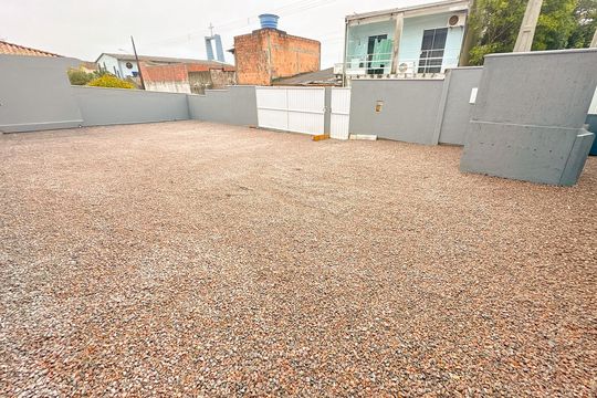 Garagem de apartamento para alugar com 1 quarto, 30m² em São João do Rio Vermelho, Florianópolis