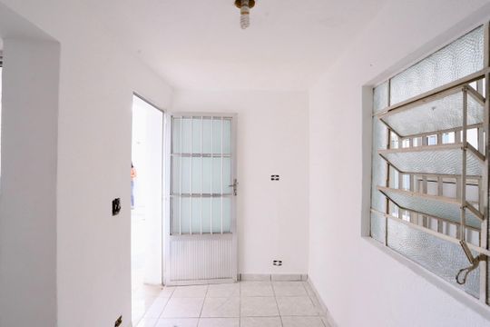 Lavanderia de casa para alugar com 1 quarto, 72m² em Vila Invernada, São Paulo
