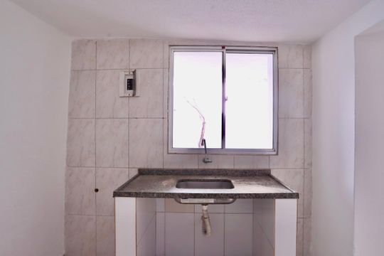 Cozinha de casa para alugar com 1 quarto, 72m² em Vila Invernada, São Paulo