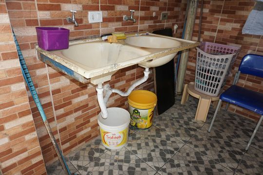 Lavanderia de casa para alugar com 1 quarto, 32m² em Jardim Guaruja, Embu das Artes