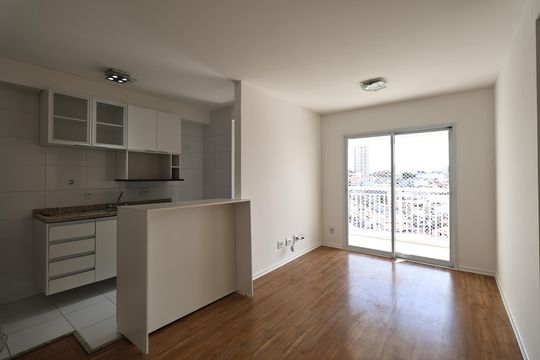 Sala de apartamento à venda com 2 quartos, 59m² em Campestre, Santo André
