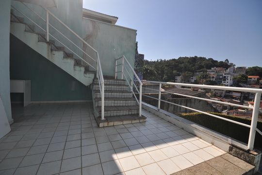 Varanda da Suíte 4 de casa à venda com 4 quartos, 590m² em Horto Florestal, São Paulo