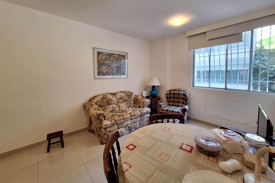 Sala de apartamento à venda com 2 quartos, 53m² em Santa Rosa, Niterói