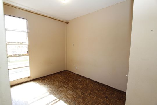 Quarto 2 de apartamento para alugar com 3 quartos, 84m² em Estrela Dalva, Belo Horizonte