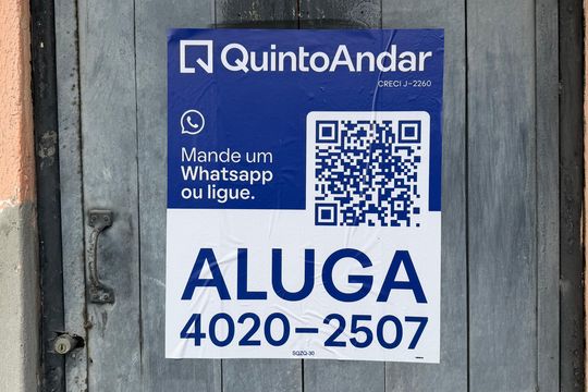 Placa  de casa para alugar com 1 quarto, 40m² em Piatã, Salvador