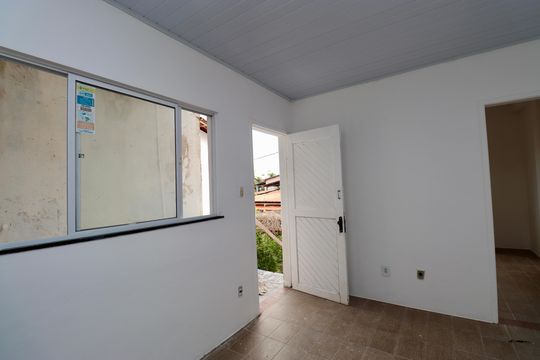 Casa para alugar com 1 quarto, 40m² em Piatã, Salvador