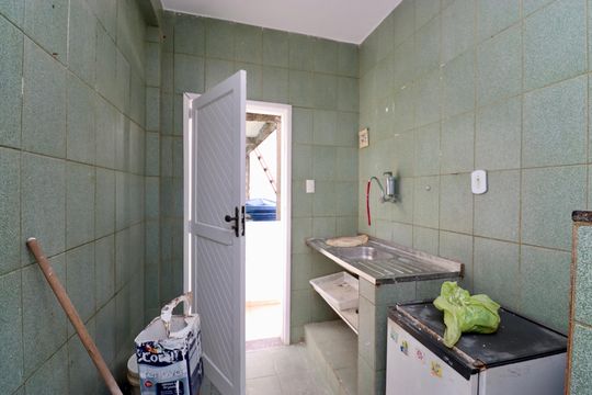 Cozinha de casa para alugar com 1 quarto, 40m² em Piatã, Salvador