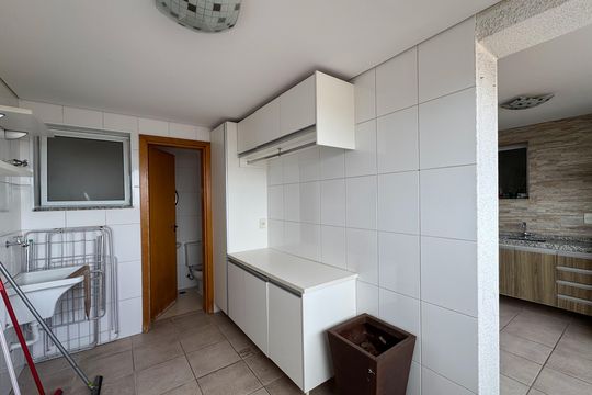 Área de Serviço de apartamento para alugar com 3 quartos, 158m² em Vila Goncalves, São Bernardo do Campo