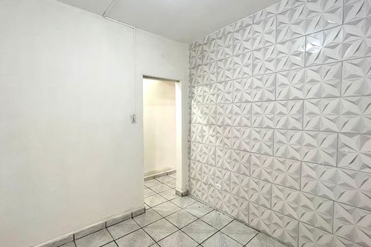 Sala de casa para alugar com 1 quarto, 40m² em Jardim Normandia, Guarulhos