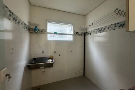 Área de Serviço de casa à venda com 5 quartos, 289m² em Jardim Maria Helena, Barueri