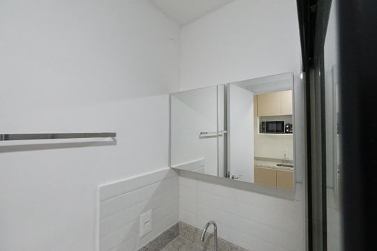 Banheiro de kitnet/studio à venda com 1 quarto, 29m² em Ipiranga, São Paulo