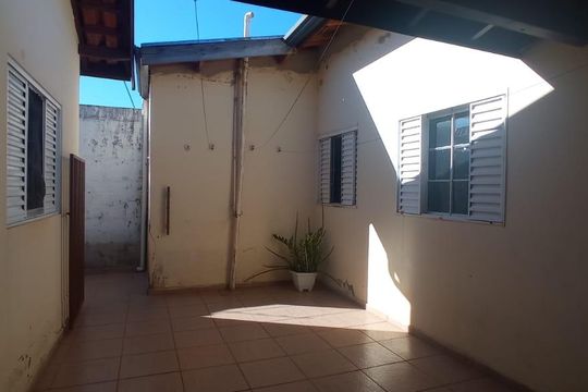 Área externa de casa para alugar com 3 quartos, 250m² em Jardim Independência, Campinas