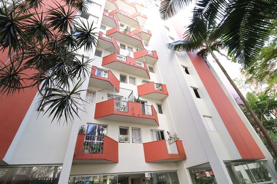 Fachada do bloco de apartamento para alugar com 3 quartos, 63m² em Jardim Taquaral, São Paulo