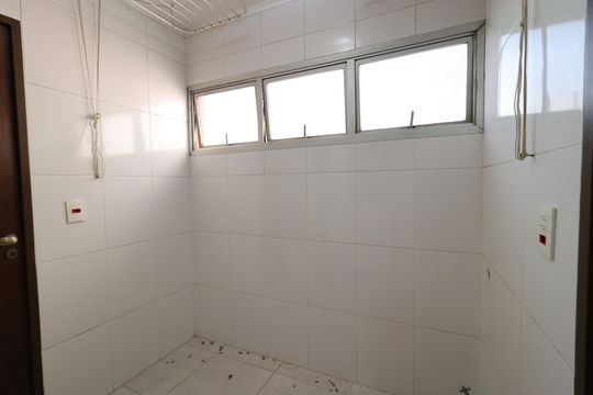 Área de Serviço de apartamento para alugar com 3 quartos, 63m² em Jardim Taquaral, São Paulo