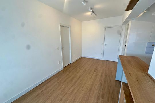Sala de apartamento para alugar com 1 quarto, 49m² em Jardim das Acacias, São Paulo