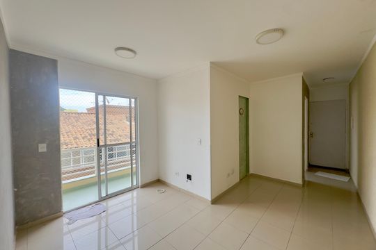 Apartamento para alugar com 2 quartos, 52m² em Jardim Santa Mena, Guarulhos