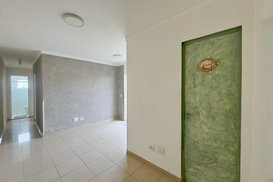 Sala de apartamento para alugar com 2 quartos, 52m² em Jardim Santa Mena, Guarulhos