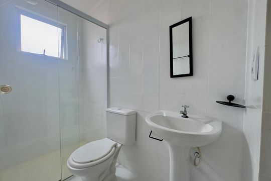 Banheiro 1 de apartamento para alugar com 2 quartos, 52m² em Jardim Santa Mena, Guarulhos