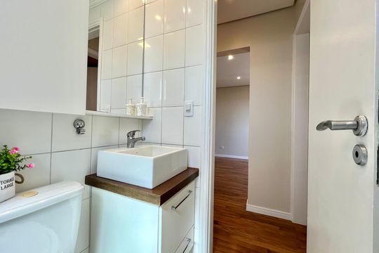 Banheiro de apartamento para alugar com 2 quartos, 60m² em Jardim Oriental, São Paulo