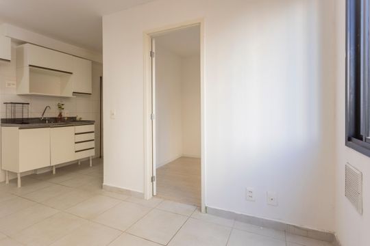 Sala de apartamento para alugar com 2 quartos, 34m² em Jurubatuba, São Paulo