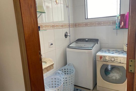 Área de serviço de casa à venda com 4 quartos, 420m² em Parque dos Passaros, São Bernardo do Campo