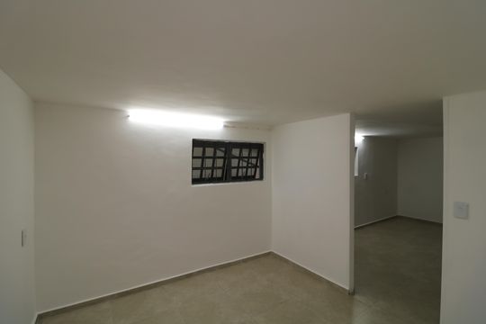 Quarto 2 de casa para alugar com 2 quartos, 53m² em Vila Bela, São Paulo