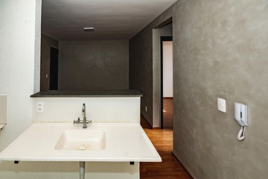 Cozinha de apartamento à venda com 2 quartos, 44m² em Vila Esportiva, Vespasiano