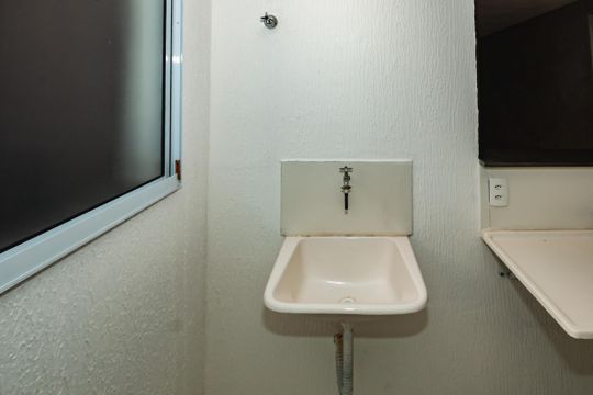 Área de Serviço de apartamento à venda com 2 quartos, 44m² em Vila Esportiva, Vespasiano