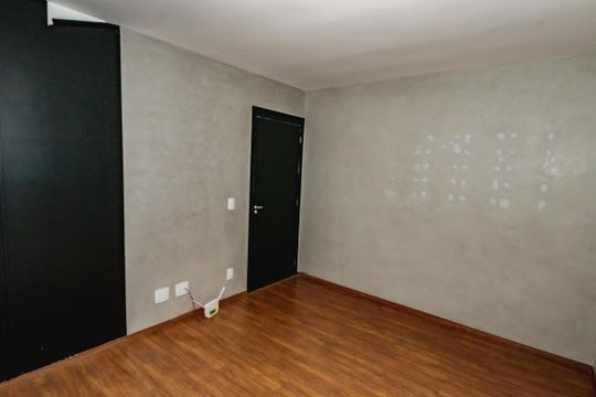 Sala de apartamento à venda com 2 quartos, 44m² em Vila Esportiva, Vespasiano
