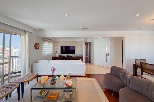 Sala de apartamento à venda com 3 quartos, 165m² em Vila Mariana, São Paulo
