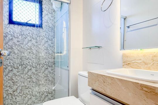 Banheiro de apartamento para alugar com 2 quartos, 51m² em Conjunto Residencial Vista Verde, São Paulo