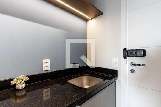 Cozinha de kitnet/studio à venda com 1 quarto, 26m² em Perdizes, São Paulo