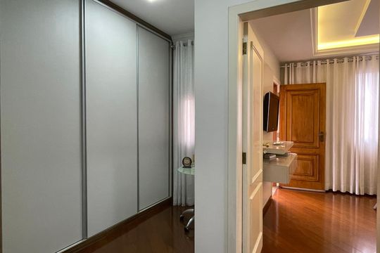 Apartamento à venda com 4 quartos, 350m² em Palmares, Belo Horizonte