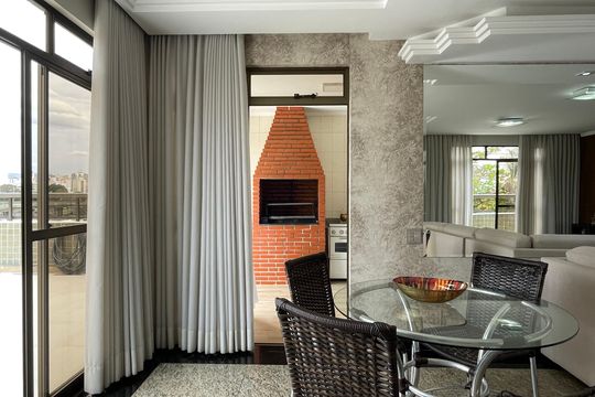 Apartamento à venda com 4 quartos, 350m² em Palmares, Belo Horizonte