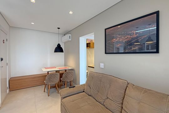 Sala de apartamento para alugar com 2 quartos, 63m² em Marapé, Santos