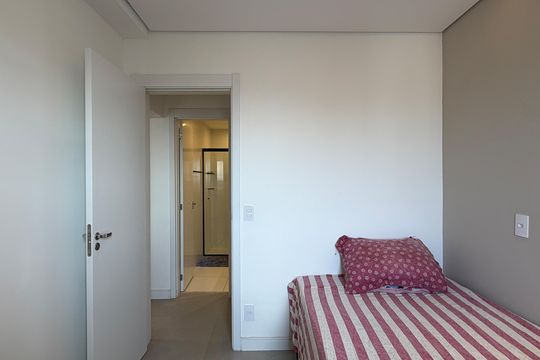 Quarto de apartamento para alugar com 2 quartos, 63m² em Marapé, Santos