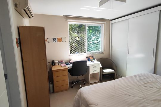 Quarto de casa de condomínio à venda com 3 quartos, 230m² em Vargem Grande, Rio de Janeiro