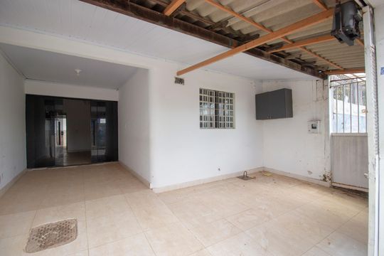 Casa à venda com 3 quartos, 150m² em Taquatinga Norte, Brasília