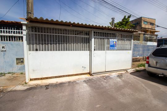 Fachada de casa para alugar com 3 quartos, 150m² em Taquatinga Norte, Brasília