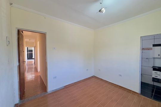 Quarto 3 de casa para alugar com 3 quartos, 70m² em Cidade Martins, Guarulhos