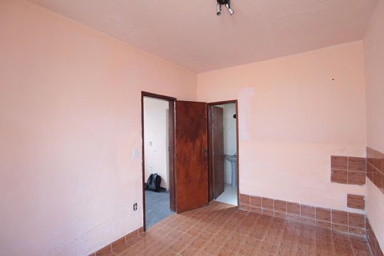 Suite de casa para alugar com 2 quartos, 46m² em Jardim dos Comerciários, Belo Horizonte