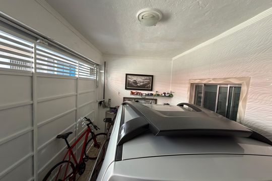 Garagem de casa à venda com 1 quarto, 50m² em Alves Dias, São Bernardo do Campo