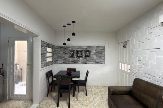 Sala de casa à venda com 1 quarto, 50m² em Alves Dias, São Bernardo do Campo