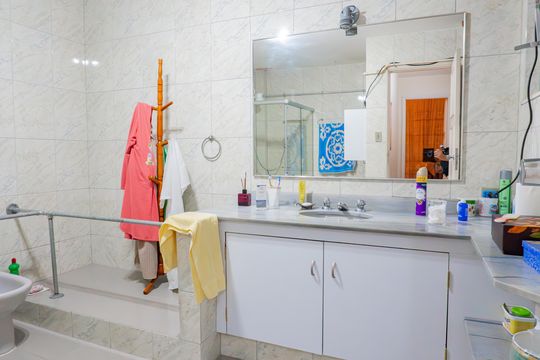 Banheiro de apartamento à venda com 4 quartos, 275m² em Grajaú, Rio de Janeiro