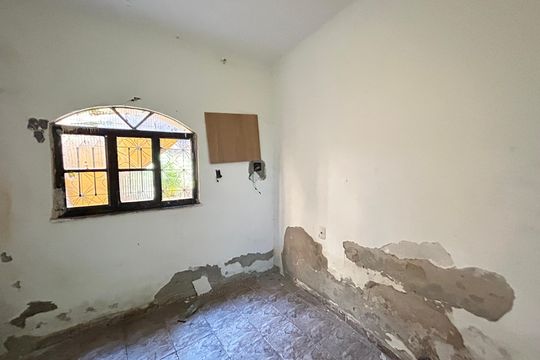 Quarto 1 de casa para alugar com 2 quartos, 51m² em Deodoro, Rio de Janeiro