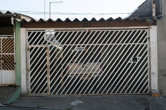 Fachada de casa à venda com 2 quartos, 80m² em Jardim Santa Maria, São Paulo