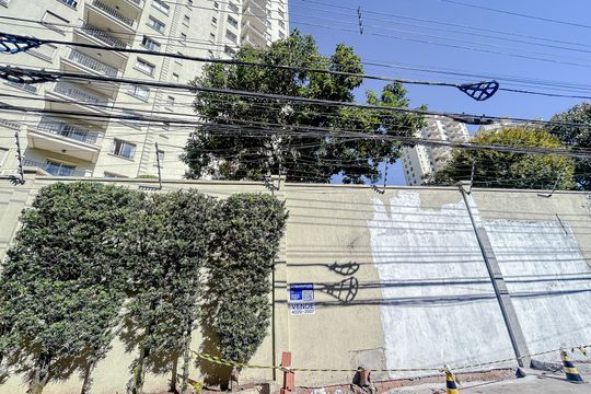 Fachada com Plaquinha de apartamento à venda com 4 quartos, 128m² em Tatuapé, São Paulo