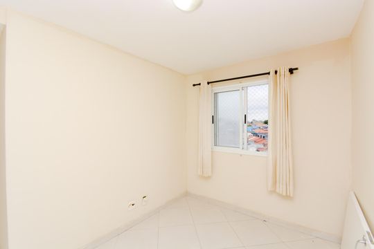 Quarto 2 de apartamento para alugar com 2 quartos, 50m² em Centro, Guarulhos