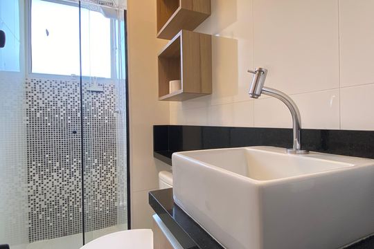Banheiro de apartamento para alugar com 2 quartos, 42m² em Jardim Boa Vista (zona Oeste), Osasco